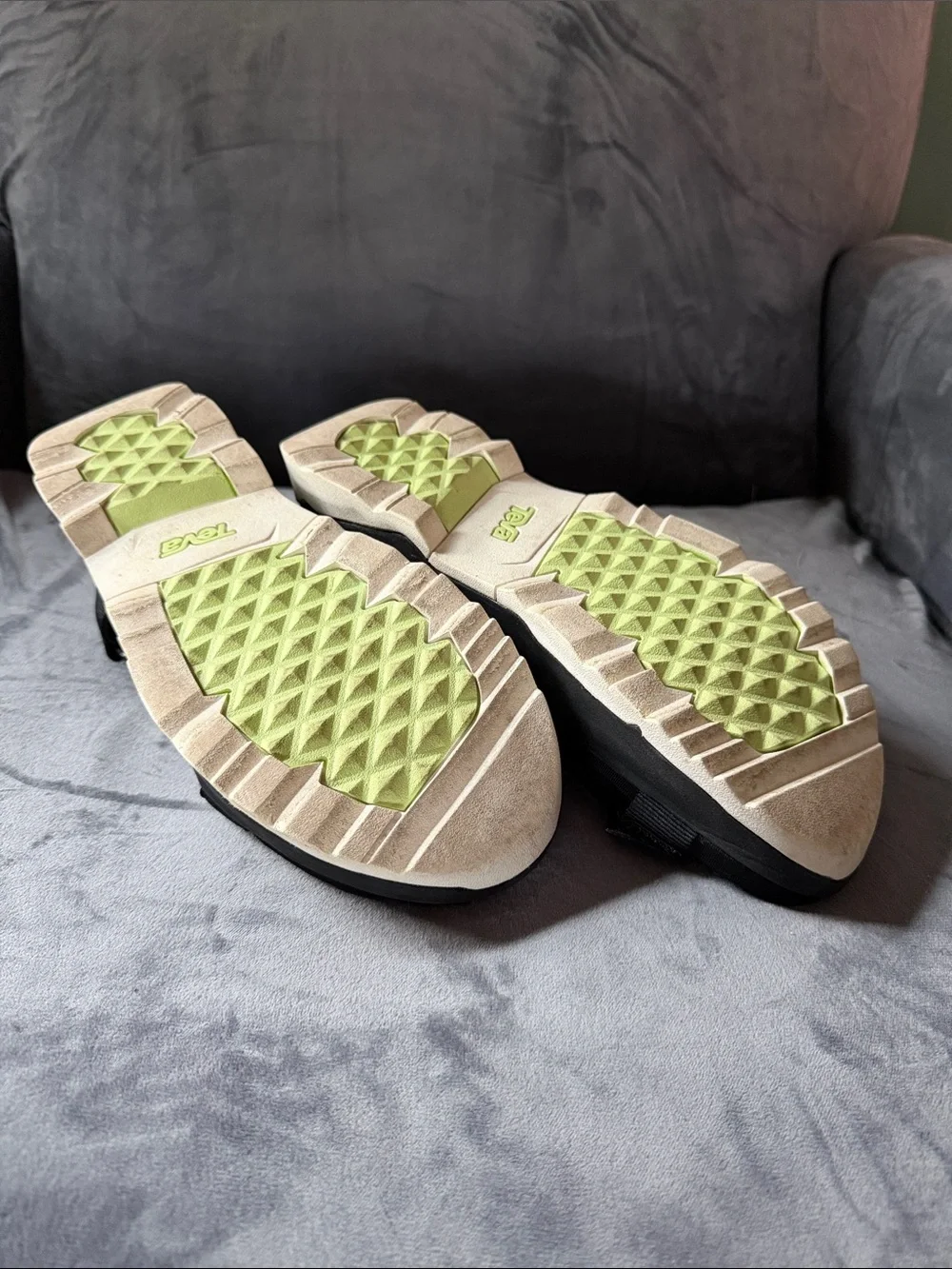 Teva Jadito Platform Sandals size 9 - Picture 4 of 4